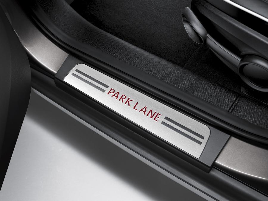  Mini Cooper Countryman Park Lane 2015 года  (фото 25 из 40)